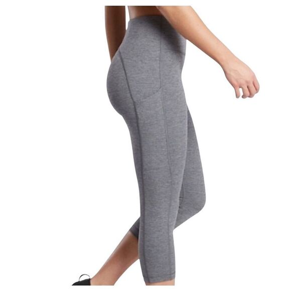 Athleta Ultimate Stash Pocket Capri Leggings Gray Size Small - Picture 7 of 8